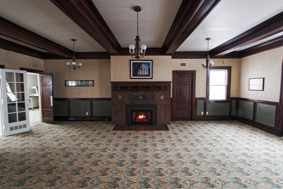 Clubhouse room