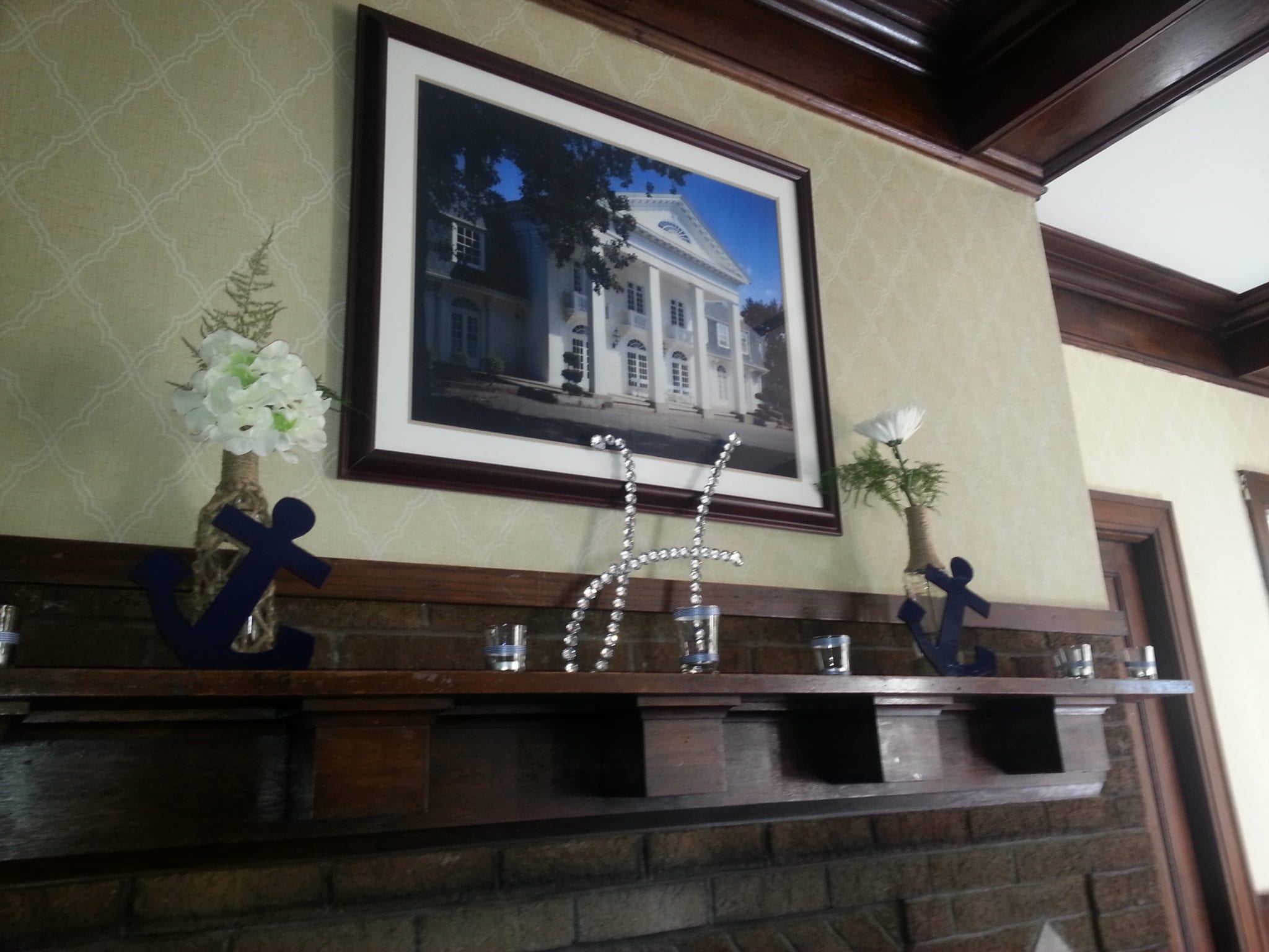 clubhouse mantel