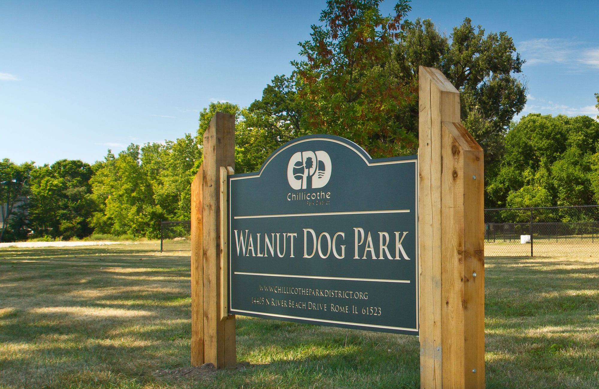 Walnut Dog Park sign